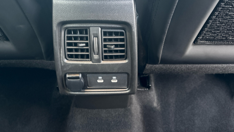 Renault Symbioz 1.6 E-Tech FHEV 145 Techno 5dr Auto Hybrid Estate